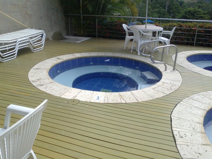 0 7 Decks Terrazas Y Sobre Pisos Flotantes En Madera Plastica