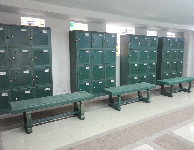 1 2 locker y casilleros plasticos