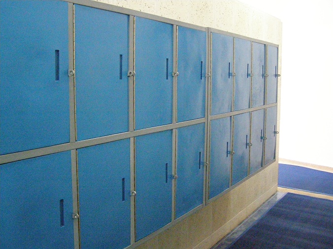 1 2 locker y casilleros plasticos