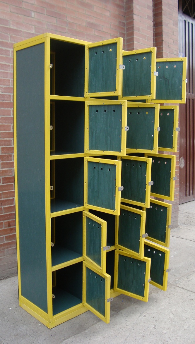 1 2 locker y casilleros plasticos
